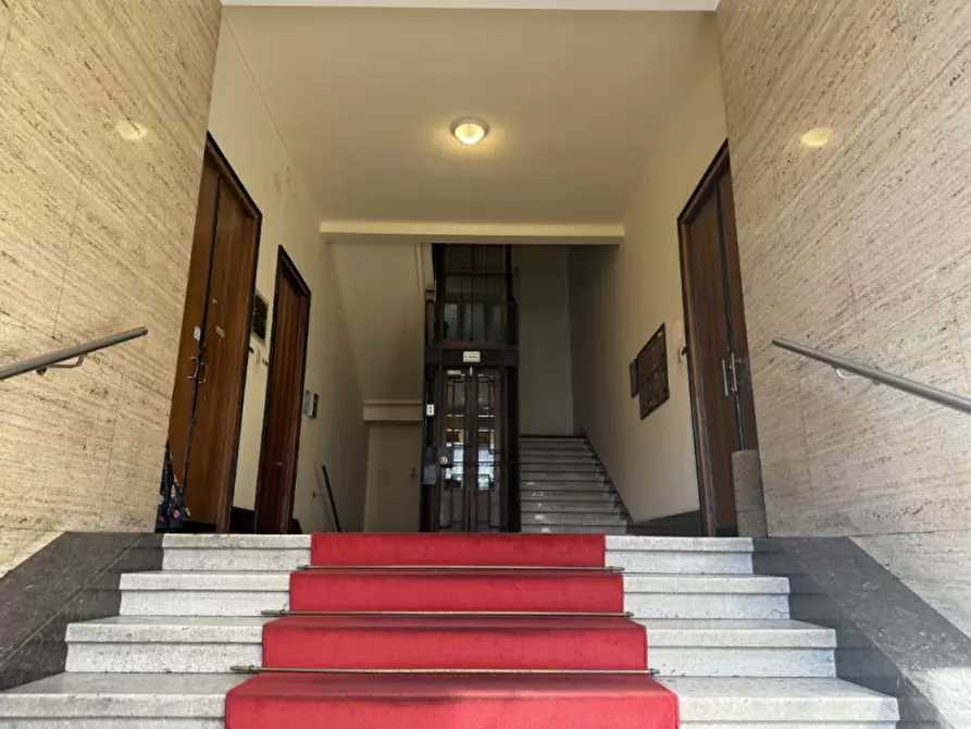 Immagine 5 di Appartamento in vendita  in VIA DI ROMAGNA 32 a Trieste
