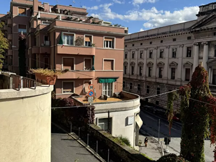 Immagine 30 di Appartamento in vendita  in VIA DI ROMAGNA 32 a Trieste