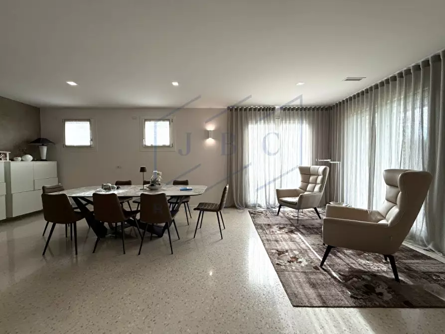 Immagine 9 di Casa bifamiliare in vendita  in Via friuli a Oderzo