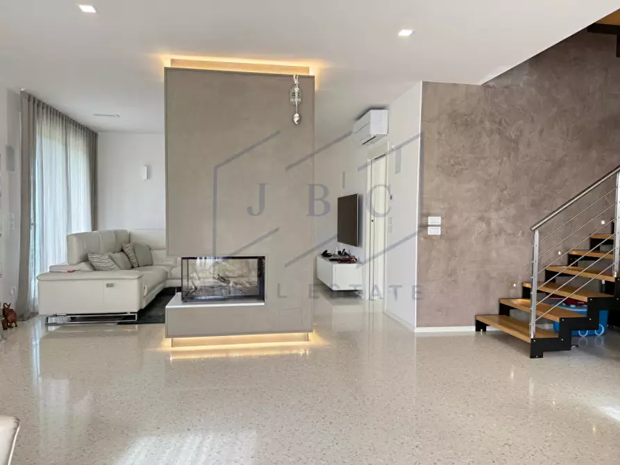 Immagine 13 di Casa bifamiliare in vendita  in Via friuli a Oderzo