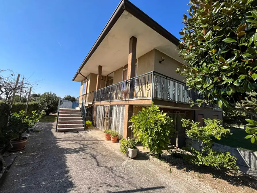 casa indipendente in vendita a Castelfranco Veneto in zona Salvarosa