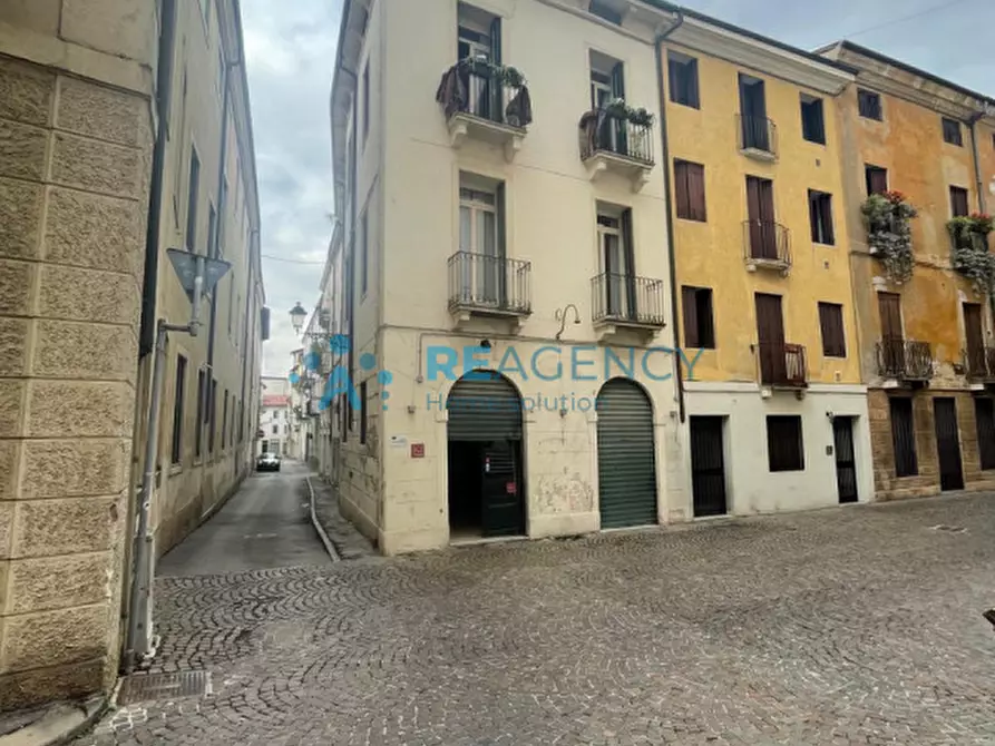 Immagine 2 di Appartamento in vendita  in Contra' Santo Stefano a Vicenza