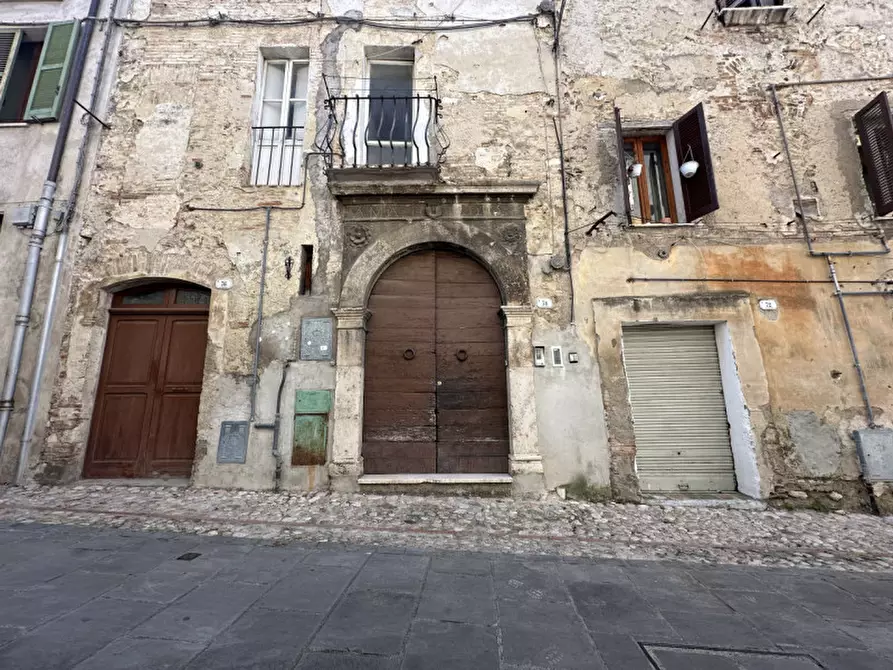 Immagine 15 di Appartamento in vendita  in CORSO DEI GARIBALDINI n. 74 a Terni