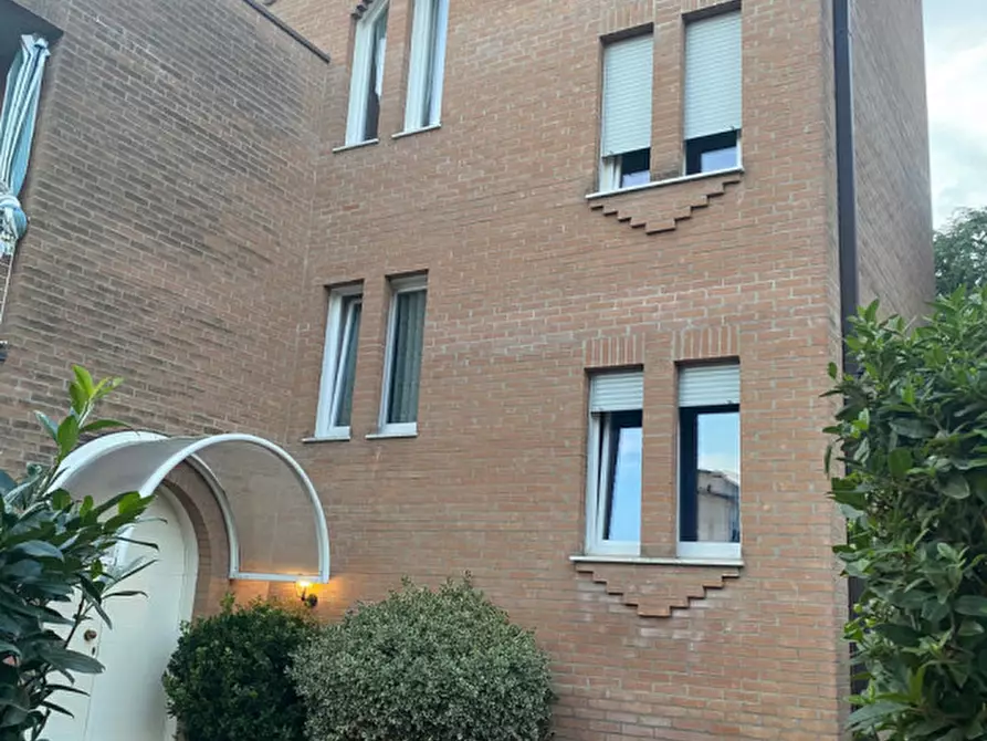 Immagine 3 di Villa in vendita  in Via Domenico Cimarosa a Vicenza