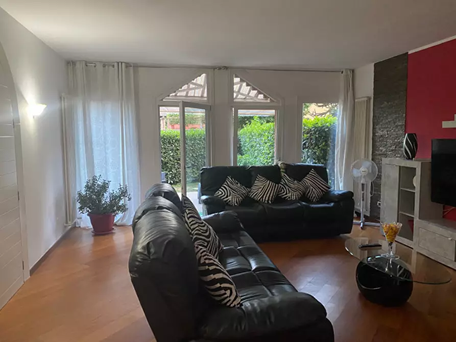 Immagine 4 di Villa in vendita  in Via Domenico Cimarosa a Vicenza