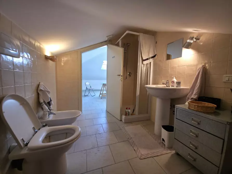 Immagine 27 di Attività commerciale in vendita  in Viale Circonvallazione a Riccione