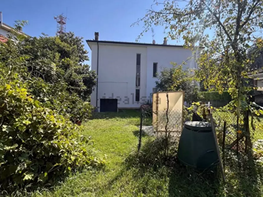 Immagine 17 di Casa bifamiliare in vendita  a Suzzara