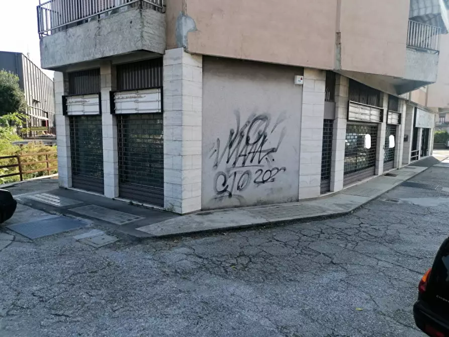 Immagine 2 di Negozio in affitto  in Via Enrico Fermi n1 a Gussago