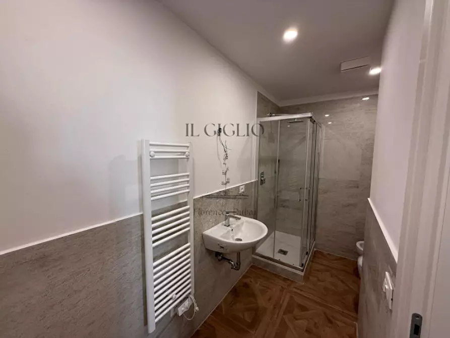 Immagine 16 di Appartamento in vendita  in Borgo Ognissanti a Firenze