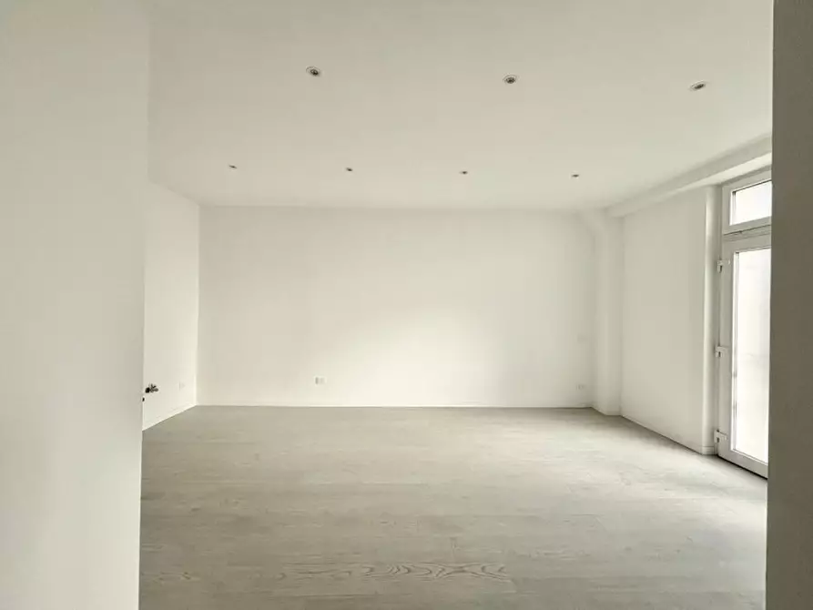 Immagine 7 di Appartamento in vendita  in Piazza San Francesco 22 a Biassono