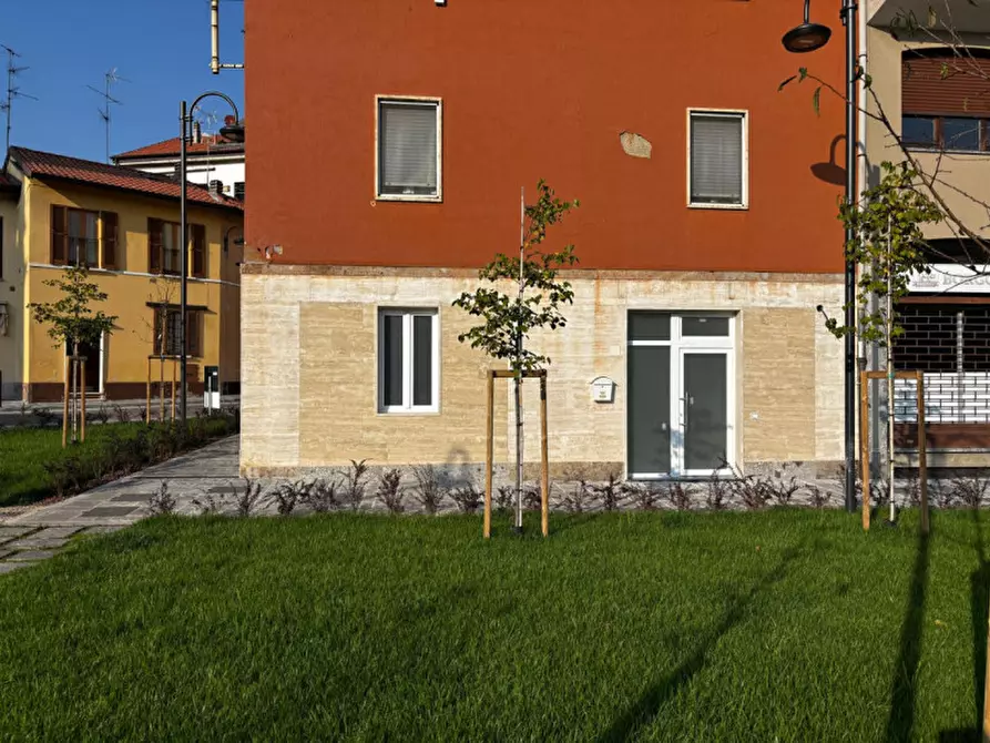 Immagine 20 di Appartamento in vendita  in Piazza San Francesco 22 a Biassono