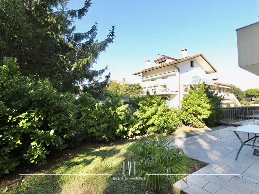 Immagine 8 di Appartamento in vendita  in Via Aquileia 12° Vicolo 3 a Jesolo