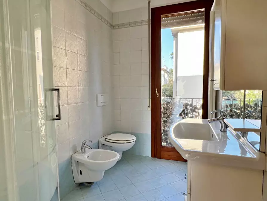 Immagine 13 di Appartamento in vendita  in Viale Guglielmo Pecori Giraldi a Vicenza