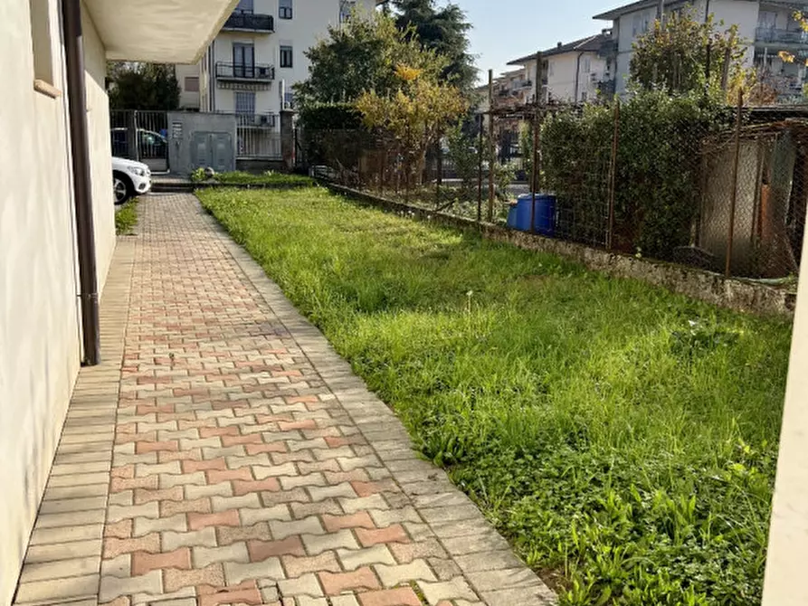 Immagine 20 di Appartamento in vendita  in Viale Guglielmo Pecori Giraldi a Vicenza