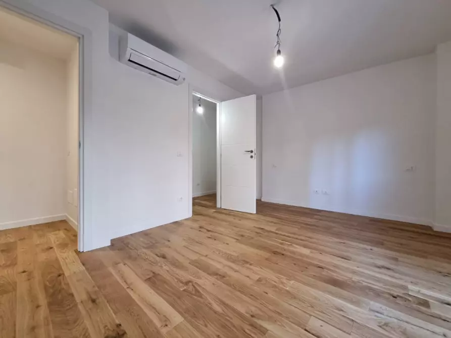 Immagine 3 di Appartamento in vendita  in VIA DEGLI ARTISTI a Firenze