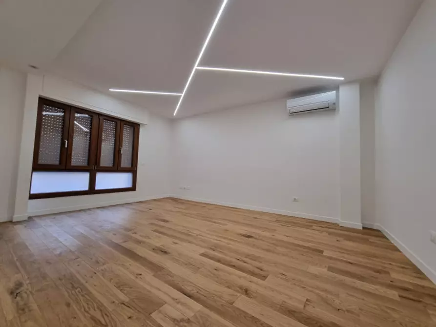 Immagine 12 di Appartamento in vendita  in VIA DEGLI ARTISTI a Firenze