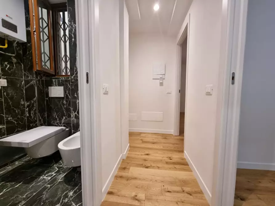 Immagine 15 di Appartamento in vendita  in VIA DEGLI ARTISTI a Firenze