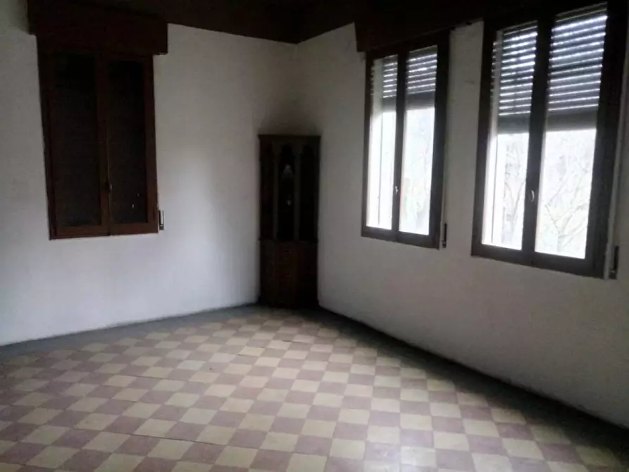 Immagine 4 di Villa in vendita  in Via Toscana a Bologna