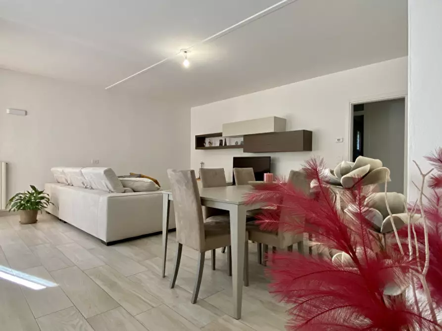 Immagine 4 di Appartamento in vendita  in Via Azzone Sesso, 18/B a Sandrigo