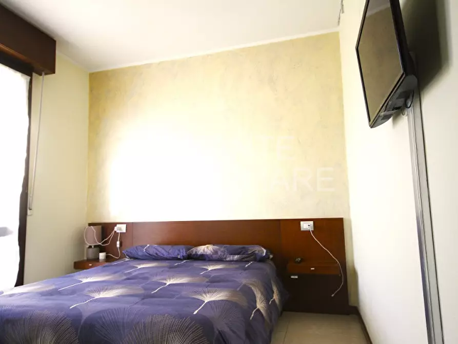 Immagine 5 di Appartamento in vendita  in viale amendola a Riccione