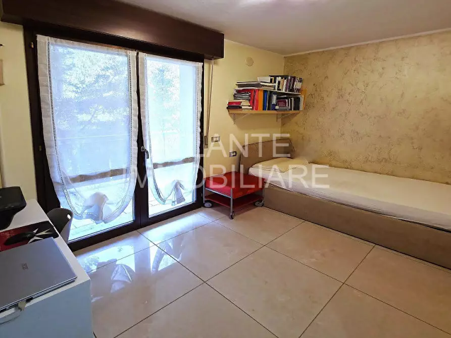 Immagine 7 di Appartamento in vendita  in viale amendola a Riccione