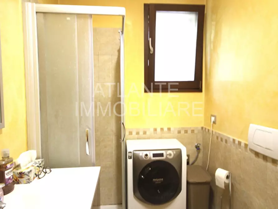 Immagine 10 di Appartamento in vendita  in viale amendola a Riccione