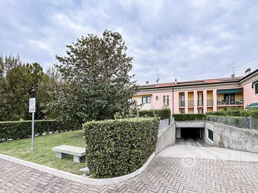 Immagine 29 di Appartamento in vendita  in Vicolo Berengario a Cavaion Veronese