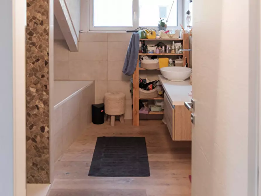 Immagine 10 di Casa bifamiliare in vendita  in Via Sottomonte - Unterbergstraße a Laives .Leifers.