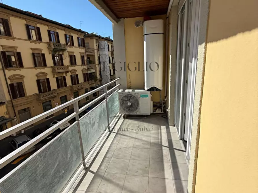 Immagine 6 di Appartamento in vendita  in Borgo Ognissanti a Firenze