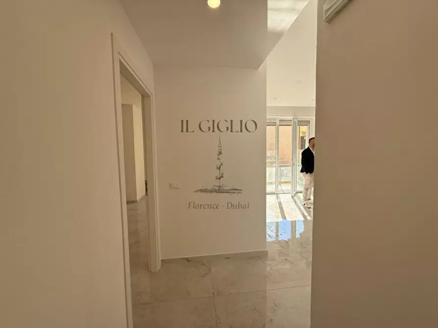 Immagine 12 di Appartamento in vendita  in Borgo Ognissanti a Firenze