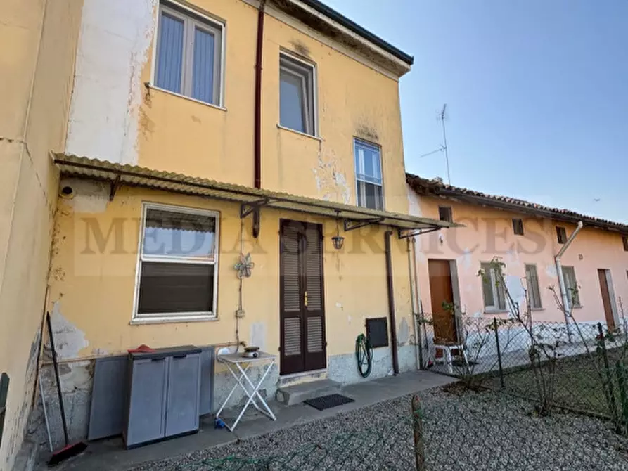 Immagine 36 di Villetta a schiera in vendita  in via Roma n° 35 a Tromello