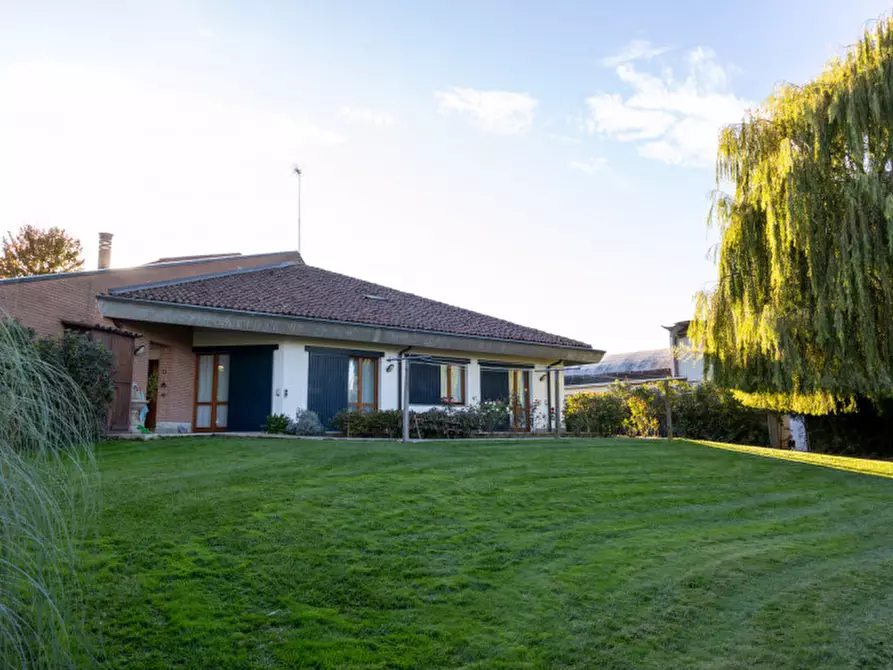 Immagine 9 di Villa in vendita  in Via Vittorio Emanuele Secondo 44 a Oviglio