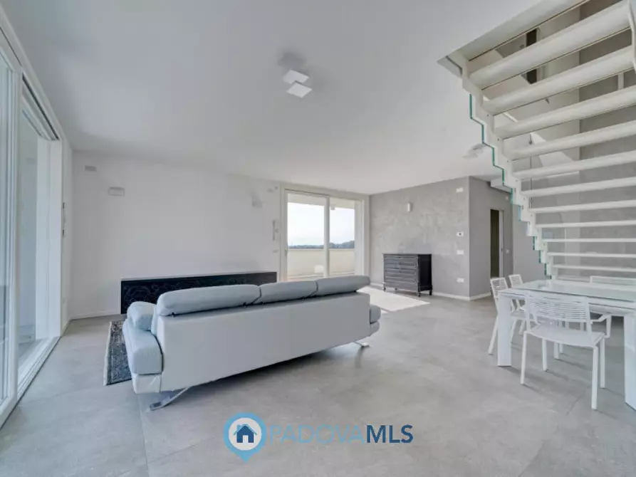 Immagine 3 di Attico in vendita  a Vigonza