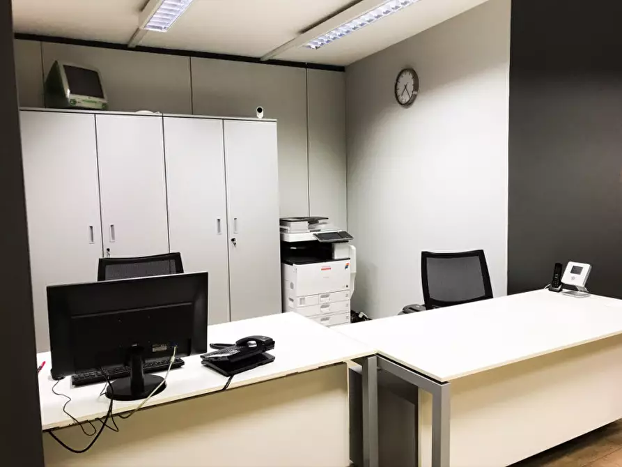 Immagine 8 di Ufficio in affitto  in Viale dell'industria a Vicenza