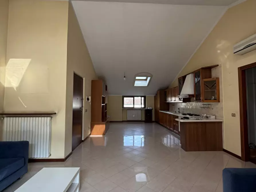 Immagine 5 di Appartamento in affitto  in Via Battistoli 8 a Garda