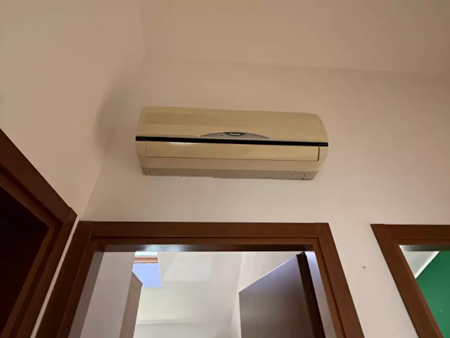 Immagine 22 di Appartamento in affitto  in Via Battistoli 8 a Garda