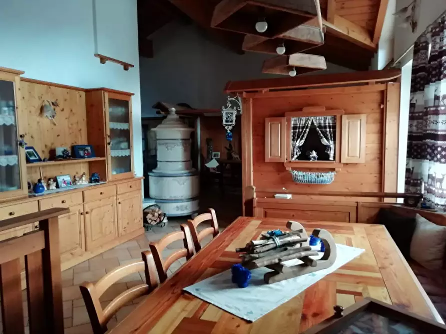 Immagine 6 di Appartamento in vendita  in Via Genova a Pinzolo