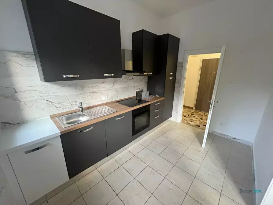 Immagine 10 di Appartamento in affitto  in Via Porrettana a Bologna