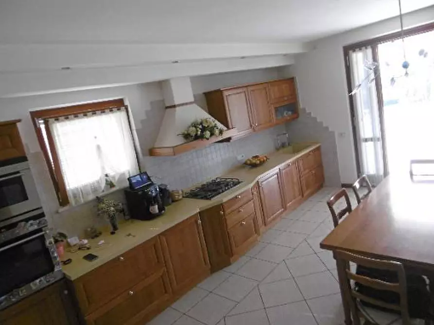 Immagine 7 di Capannone industriale in vendita  in Via Valle Mulini a Sommacampagna