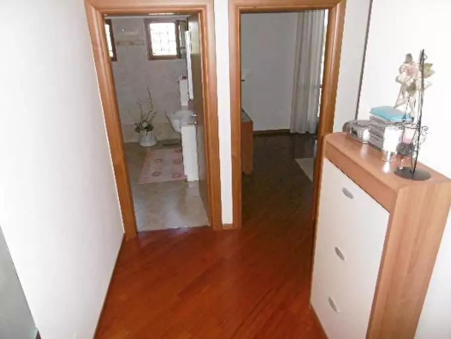 Immagine 9 di Capannone industriale in vendita  in Via Valle Mulini a Sommacampagna