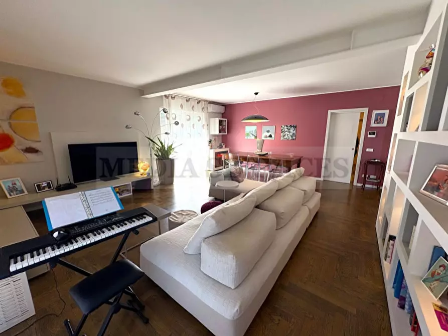 Immagine 8 di Villa in vendita  in via Roma n° 35 a Gropello Cairoli