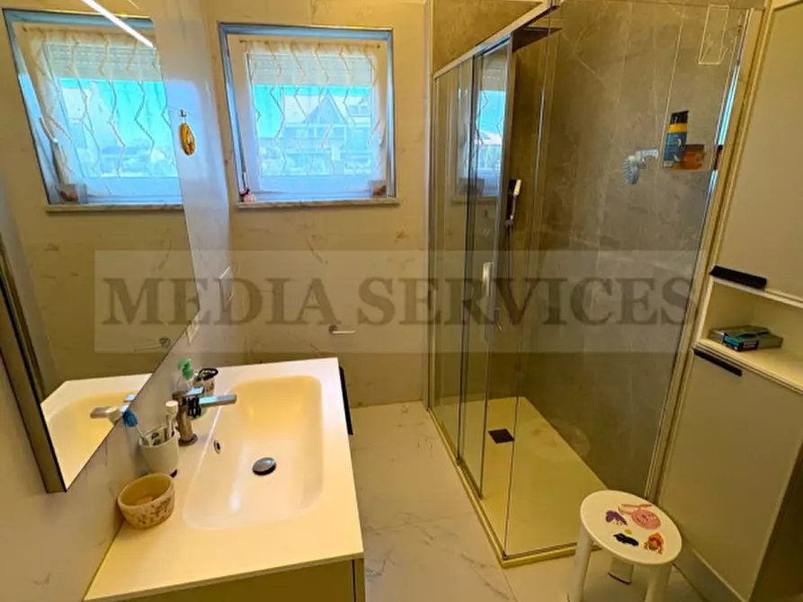 Immagine 26 di Villa in vendita  in via Roma n° 35 a Gropello Cairoli