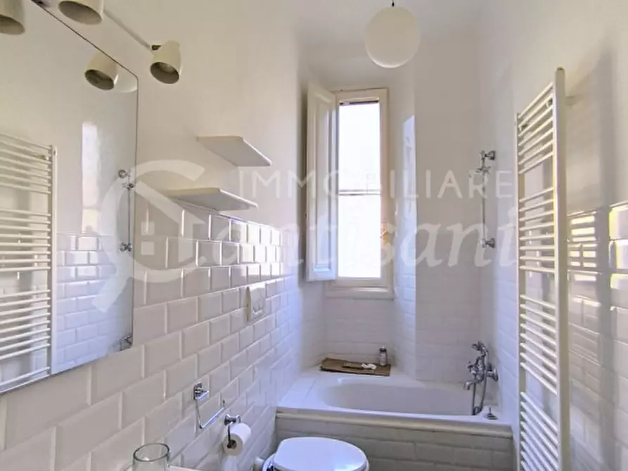 Immagine 13 di Appartamento in vendita  in Via Alfredo Oriani a Firenze
