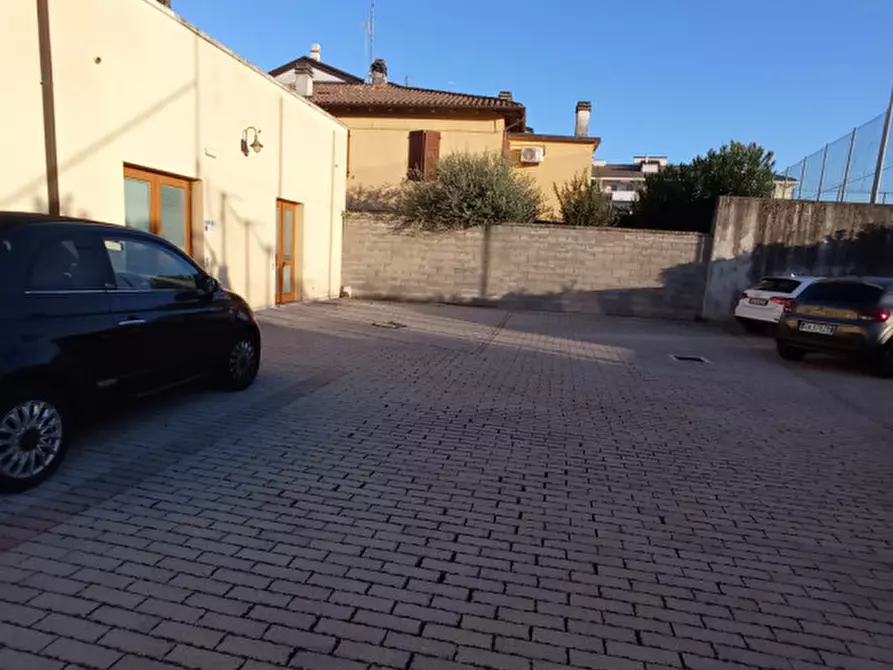 Immagine 7 di Posto auto in affitto  in via Aquileia 16 a Cervignano Del Friuli