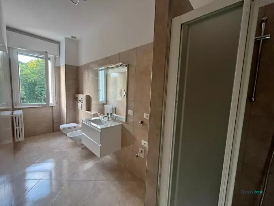 Immagine 12 di Appartamento in affitto  in Via Porrettana a Bologna