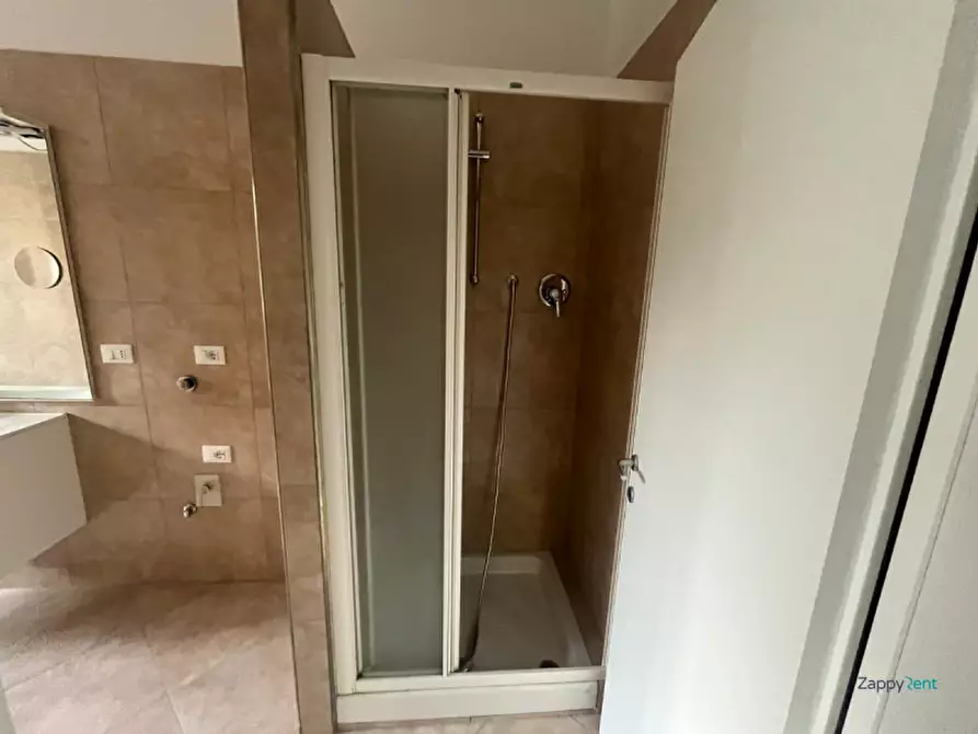 Immagine 15 di Appartamento in affitto  in Via Porrettana a Bologna