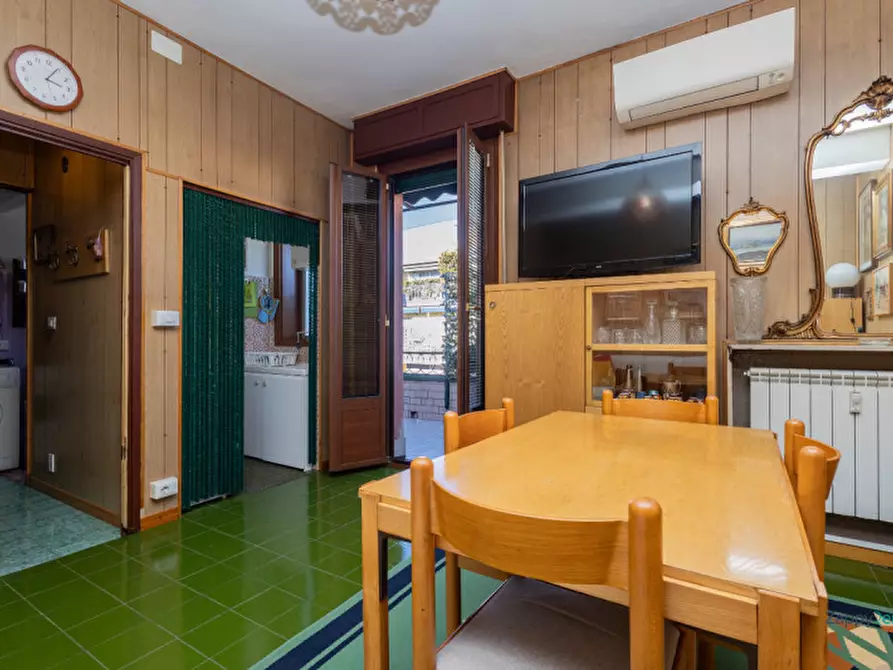 Immagine 1 di Appartamento in affitto  in Via Legnone a Milano