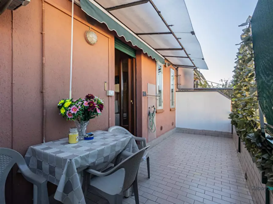 Immagine 21 di Appartamento in affitto  in Via Legnone a Milano