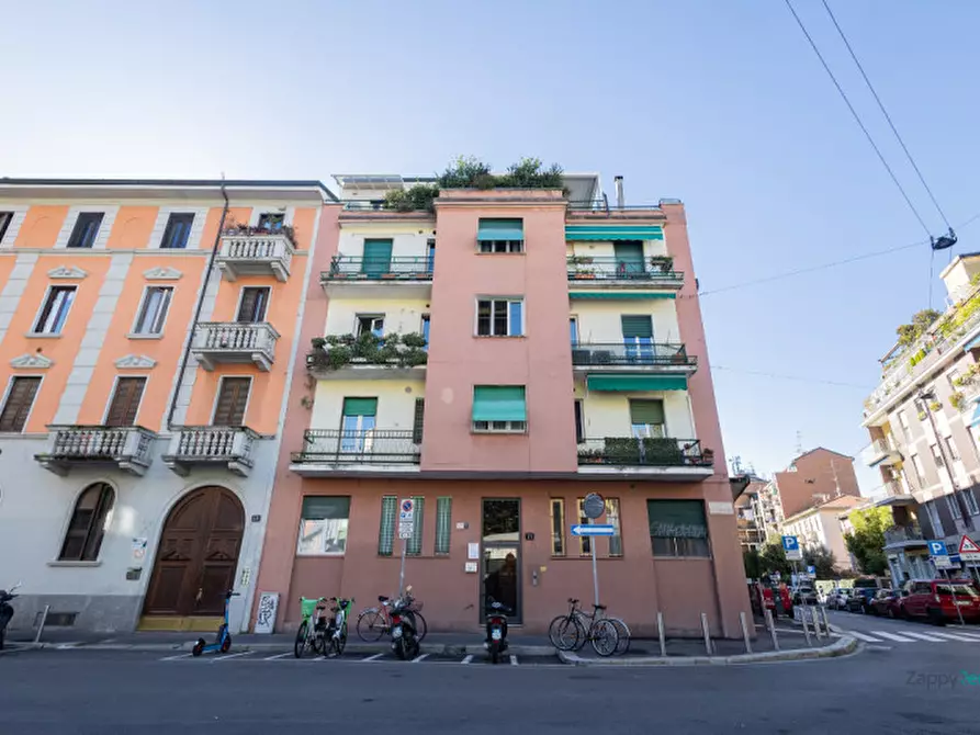 Immagine 27 di Appartamento in affitto  in Via Legnone a Milano
