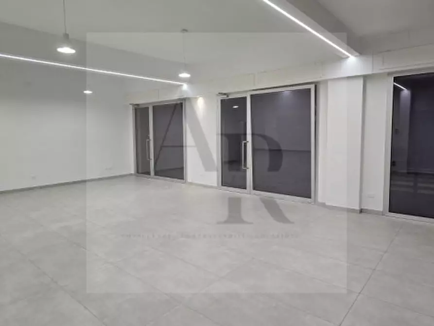 Immagine 6 di Negozio in affitto  in Via Castellana a Venezia